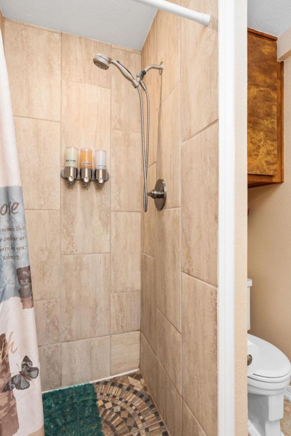 Views, Hot Tub, Outdoor Shower, 15M From Sequoia Three Rivers Exterior photo