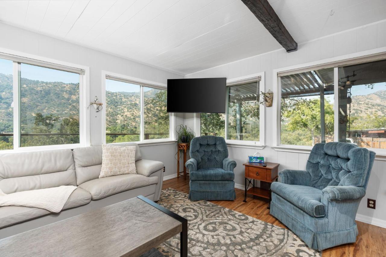 Views, Hot Tub, Outdoor Shower, 15M From Sequoia Three Rivers Exterior photo